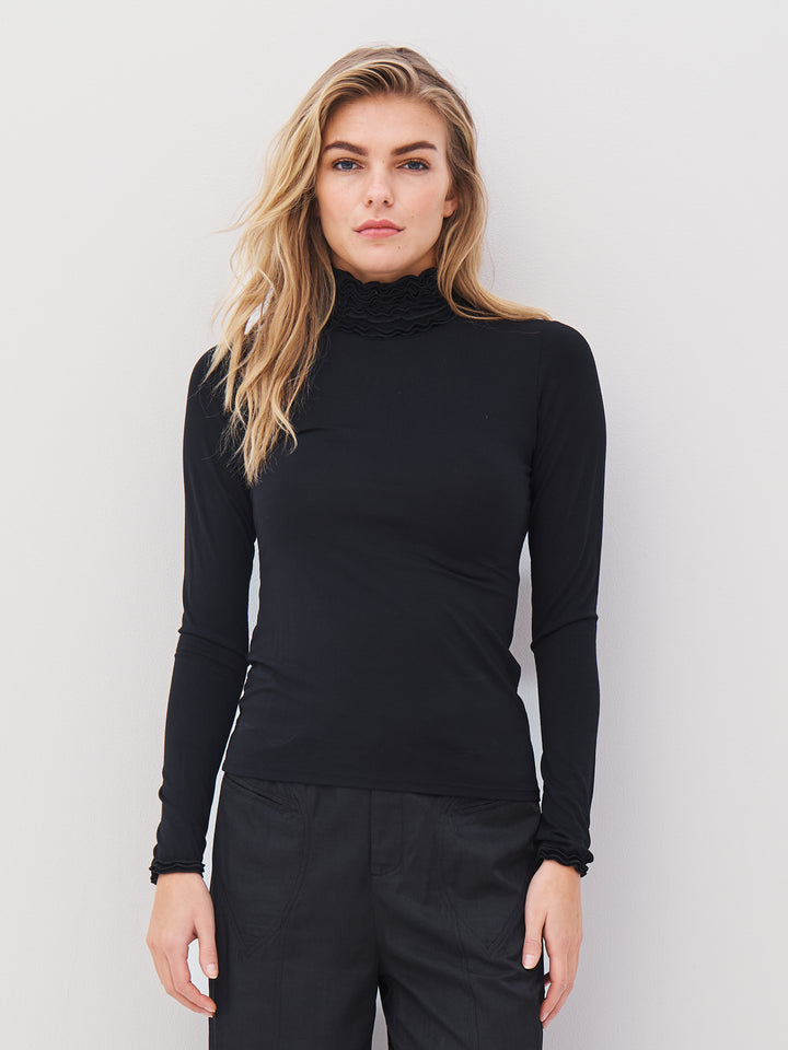 Adele tee
