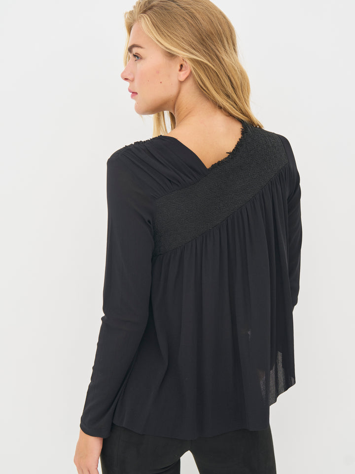 Beth blouse