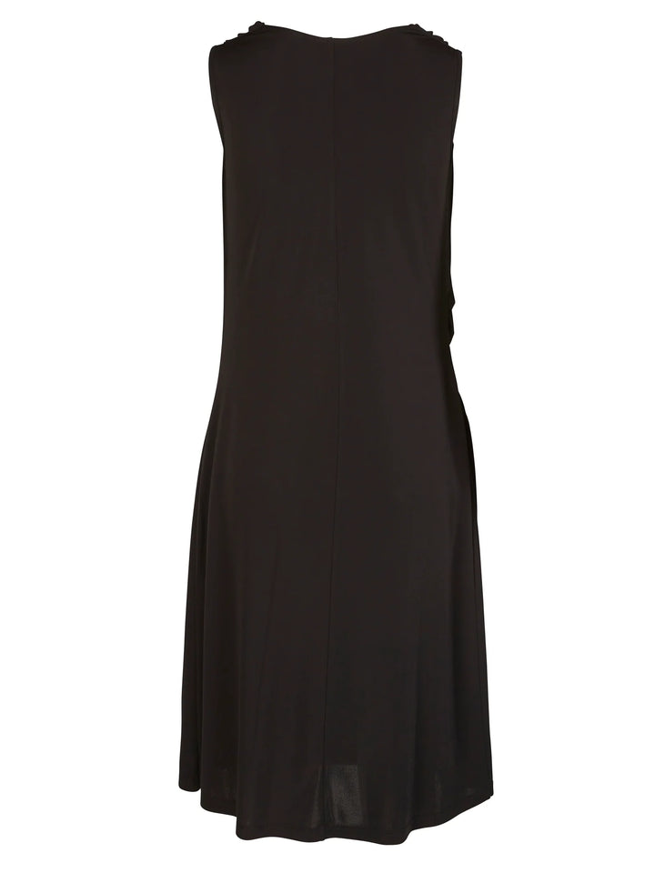 Vanika dress