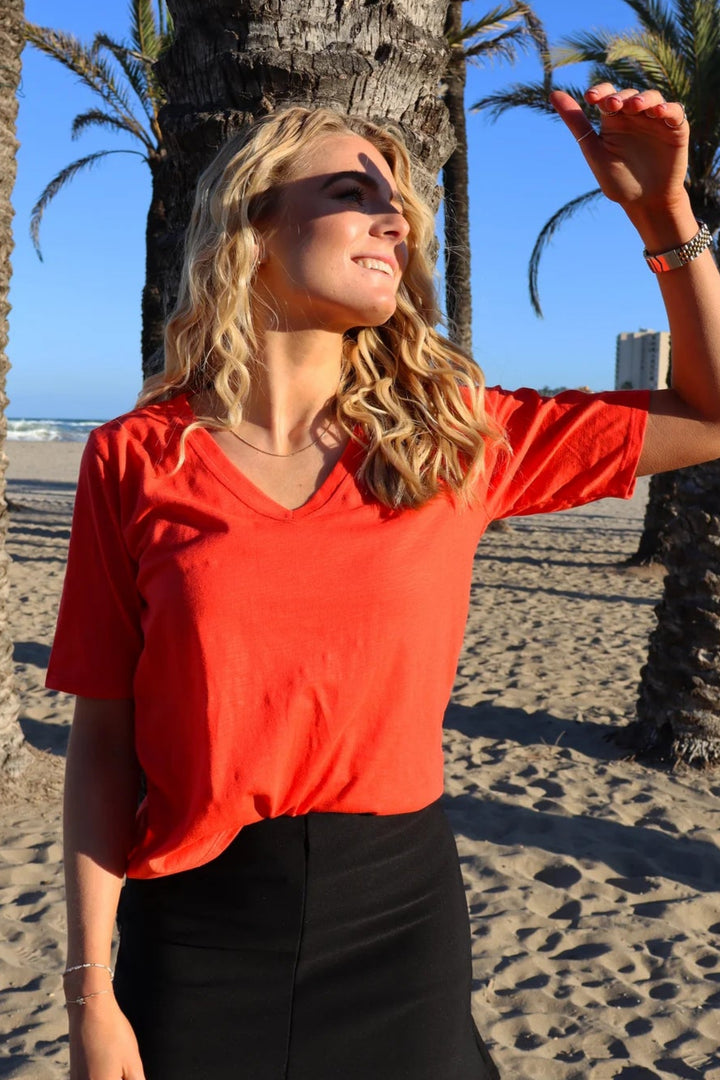 Ulla V-neck