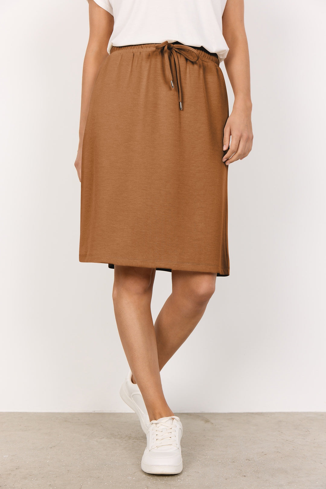 Banu 255