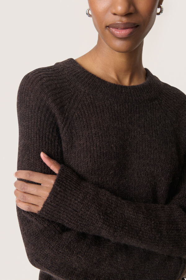 Tuesday raglan