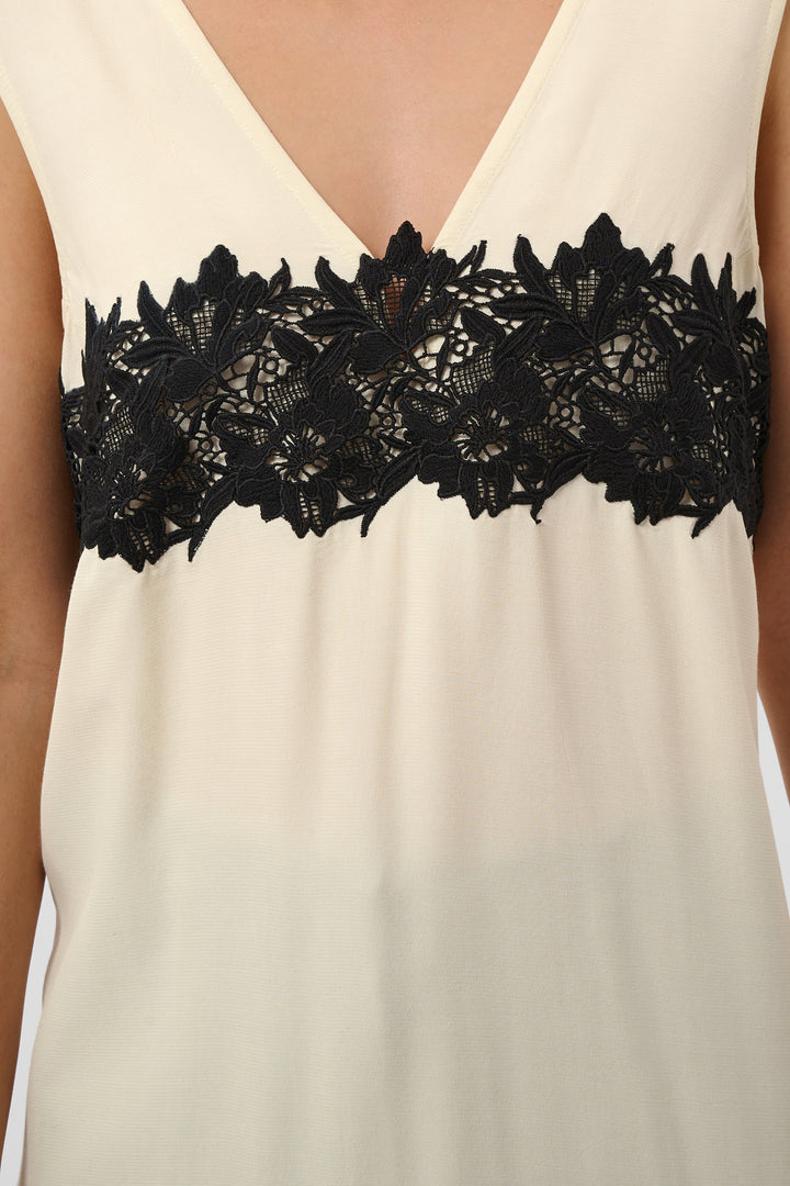 Lantana dress