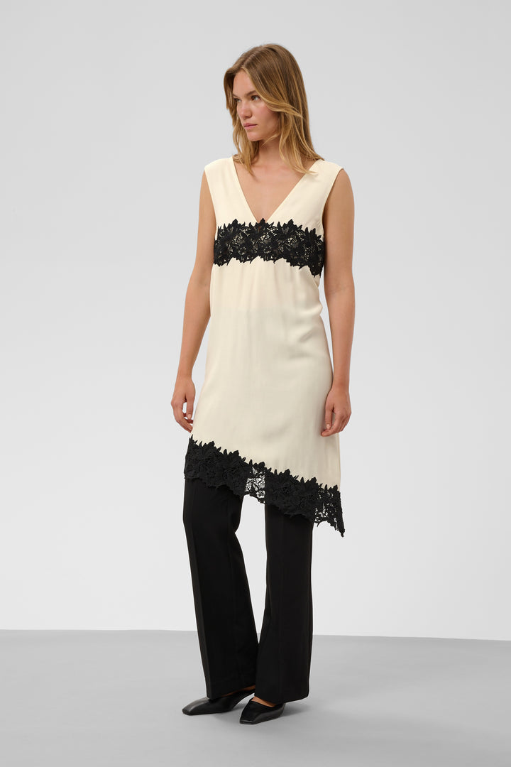 Lantana dress
