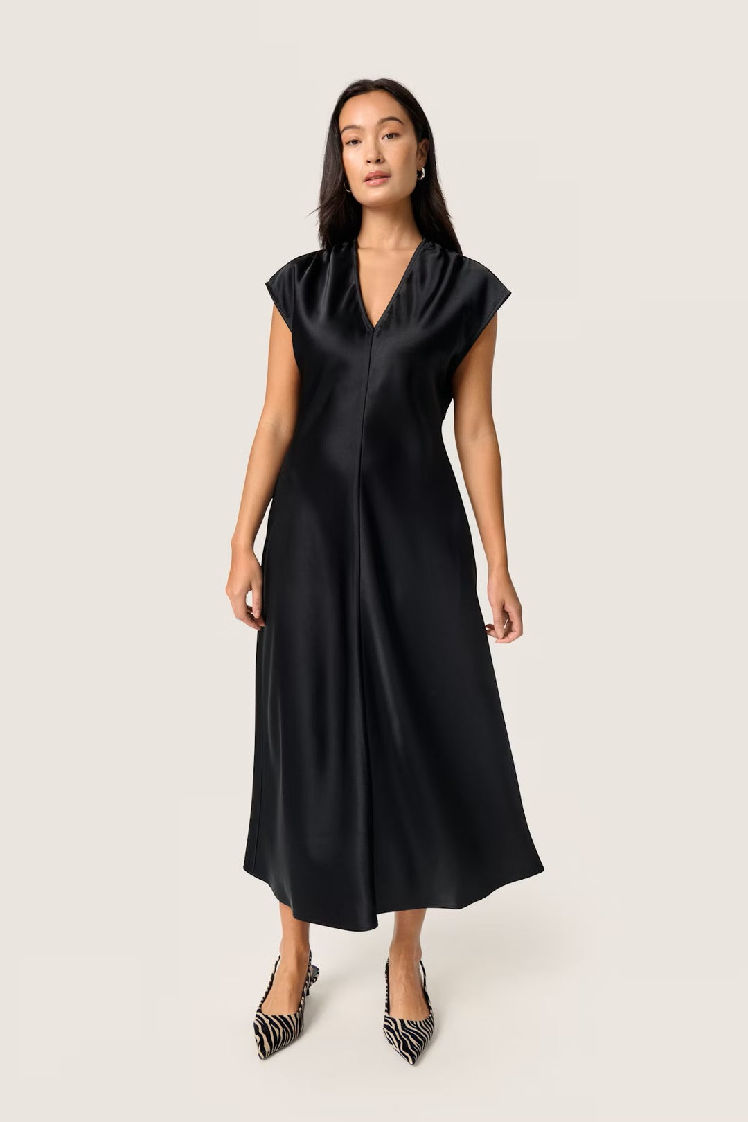 Liva midi dress