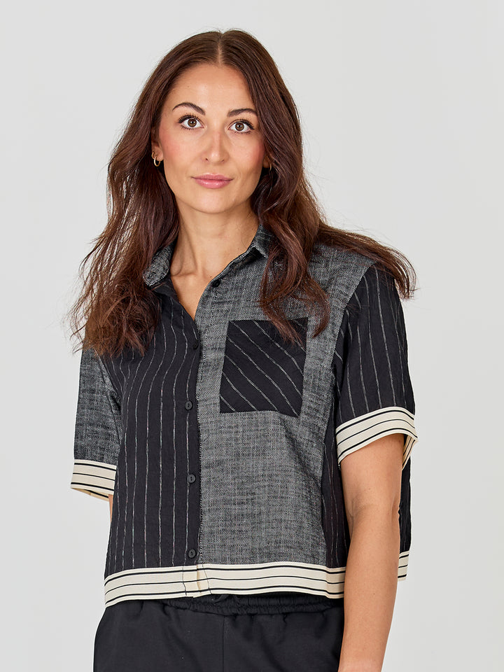 Abina shirt