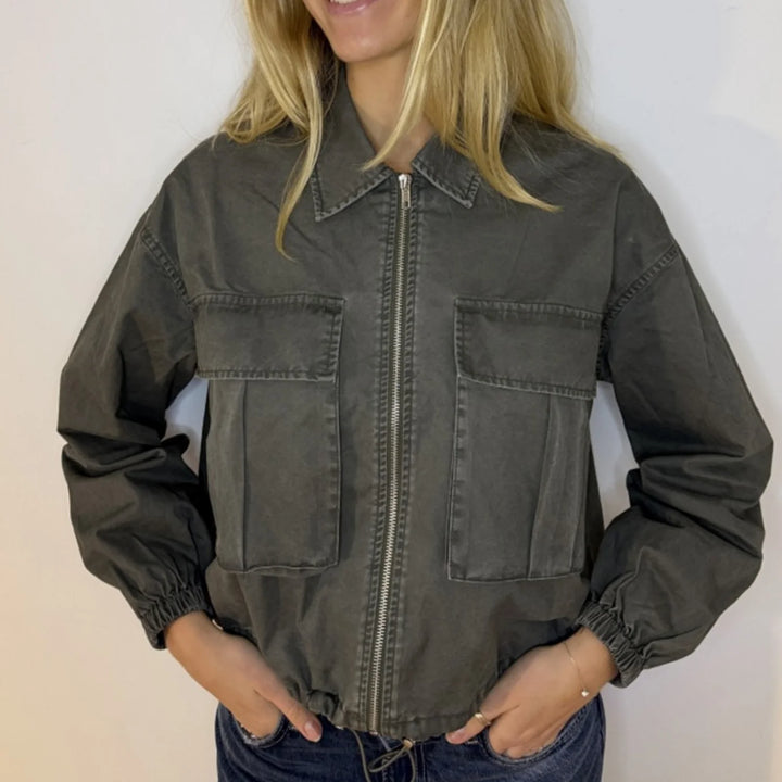 Carrie bomber army