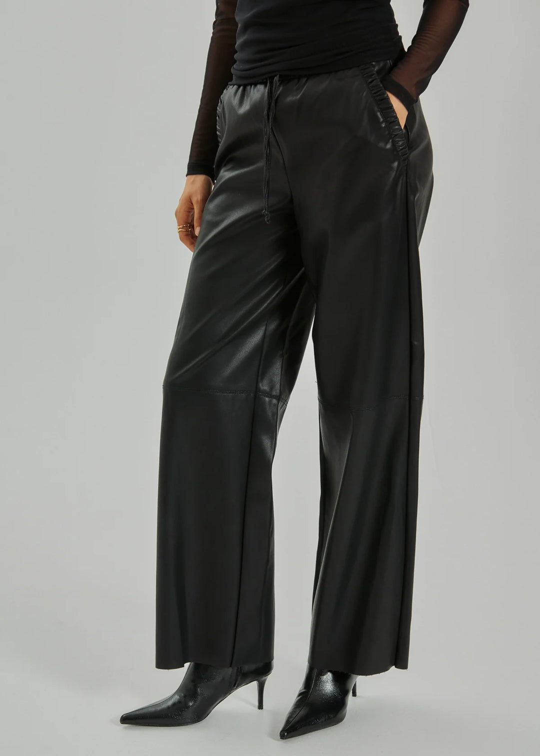 veggy pants