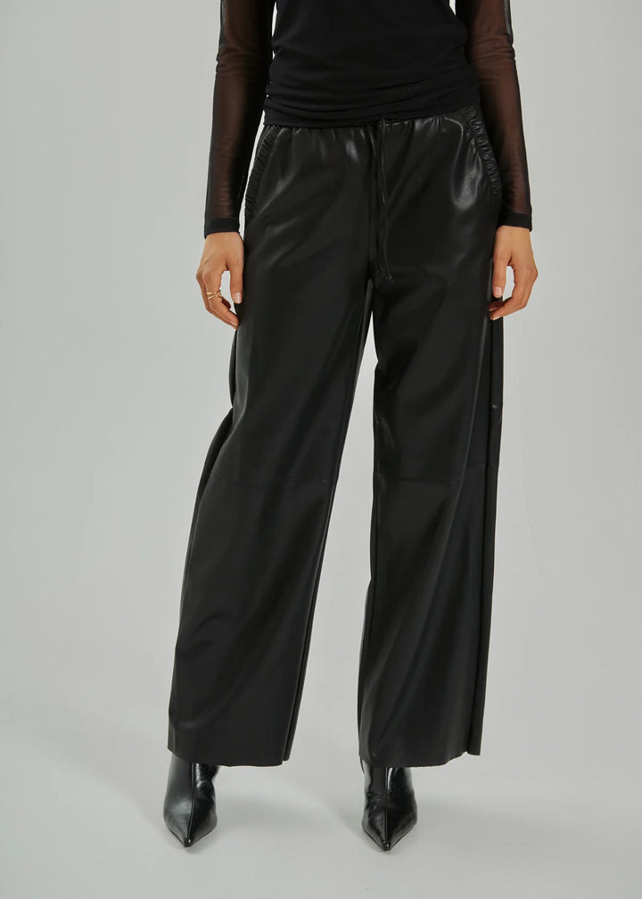 veggy pants