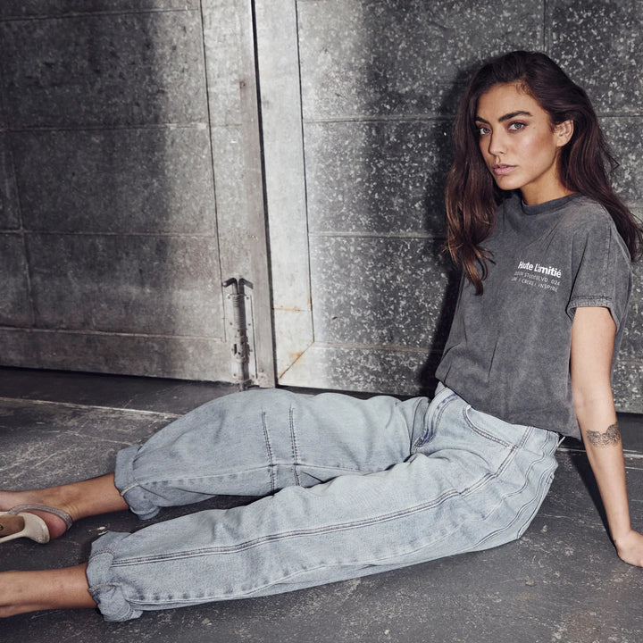 Drew barrel panel jeans