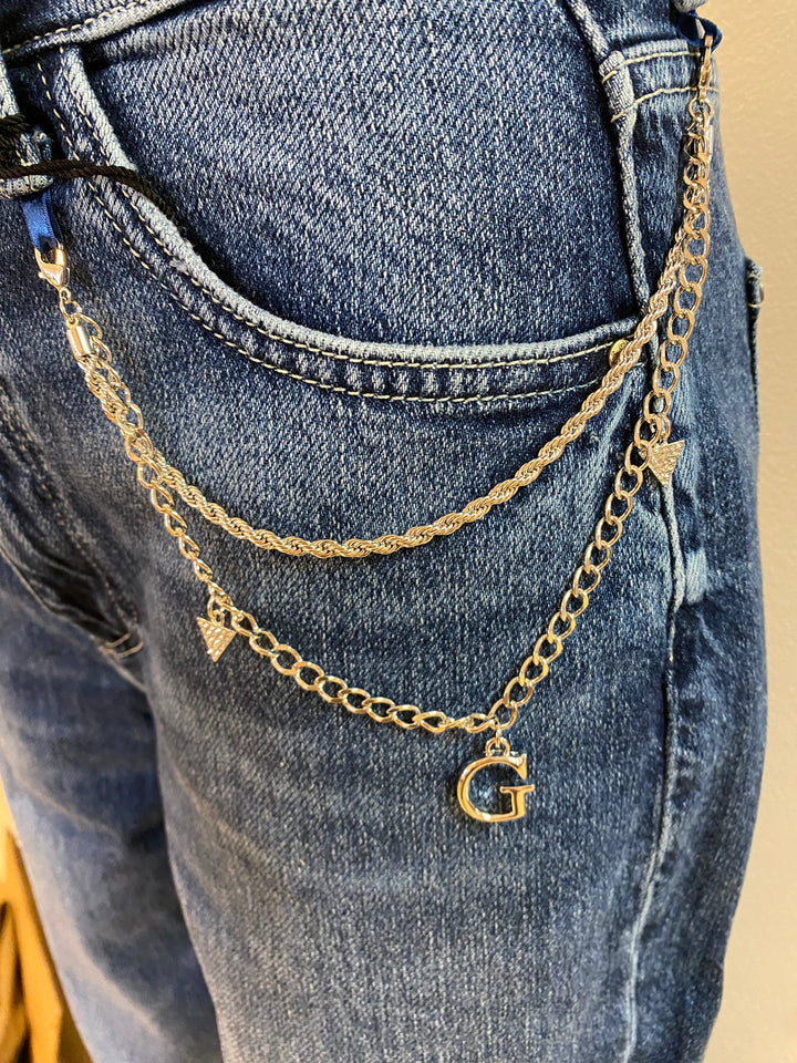 Mom jeans við ketu á lummanum