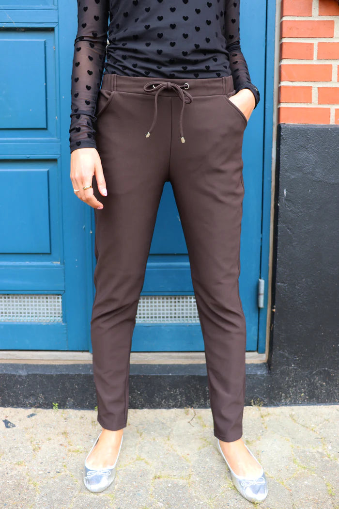 Henne Pant