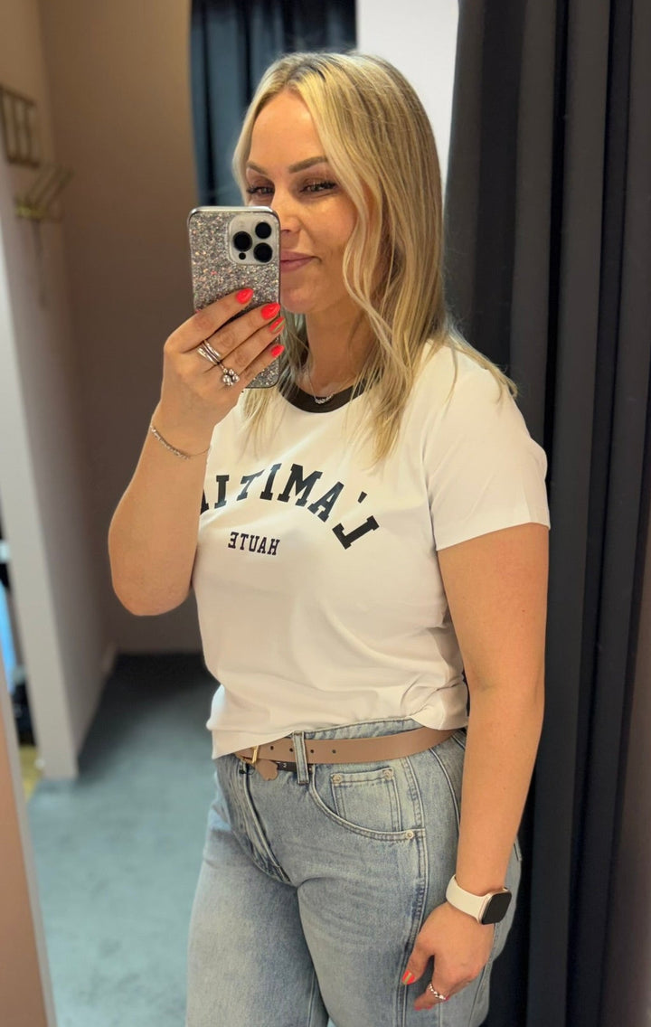 Neckline logo tee