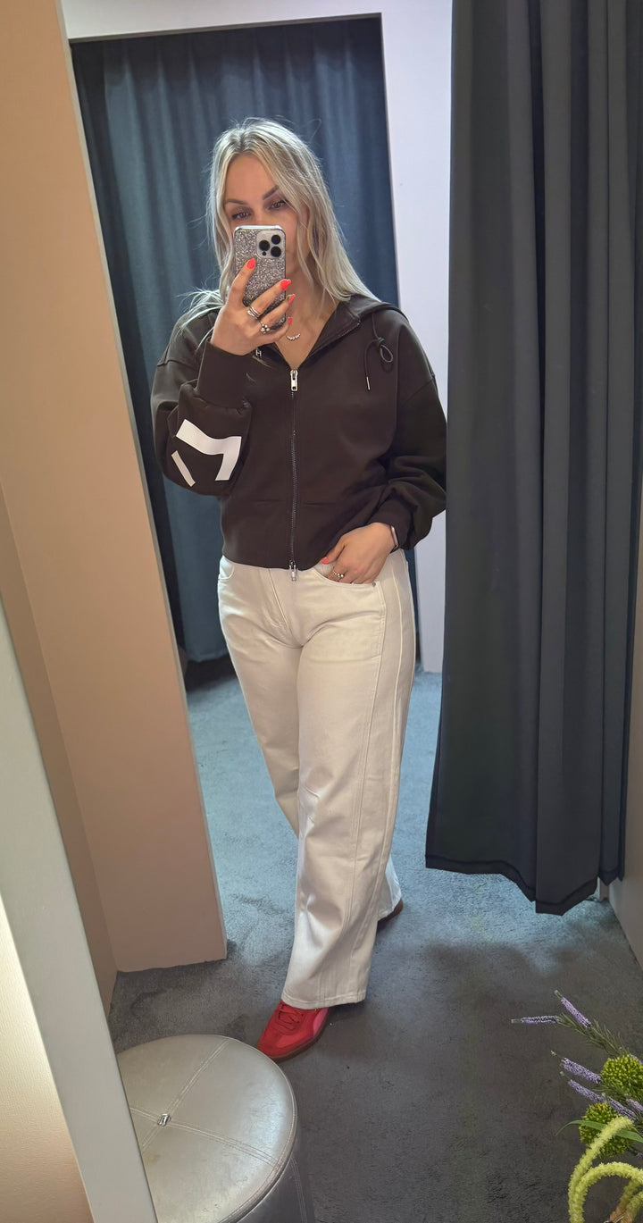 Drew barrel panel jeans