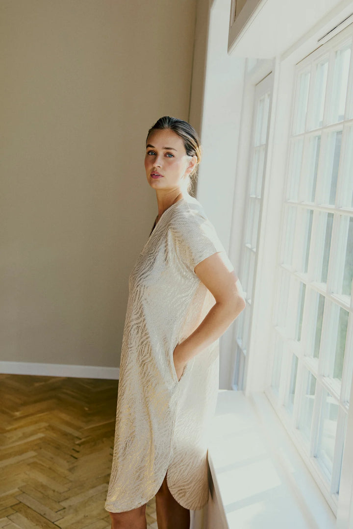 Matter dress
