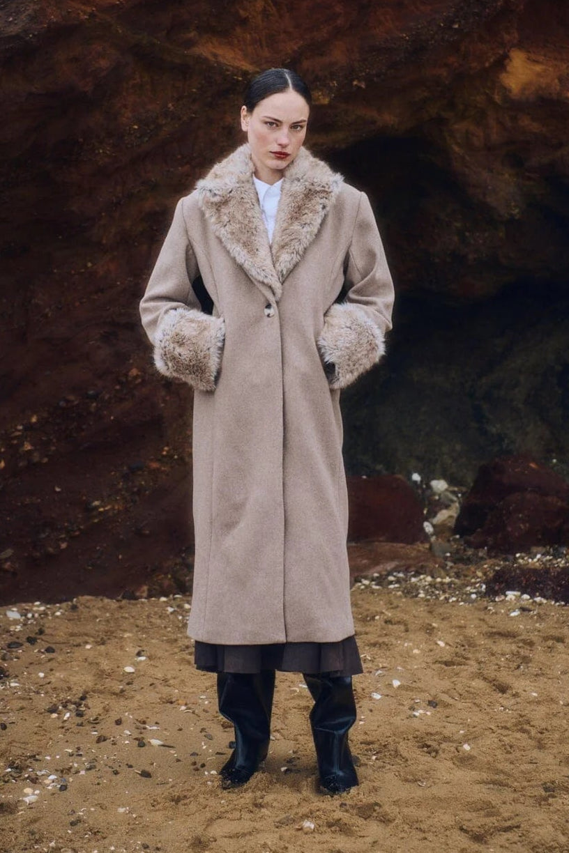 Abigail coat