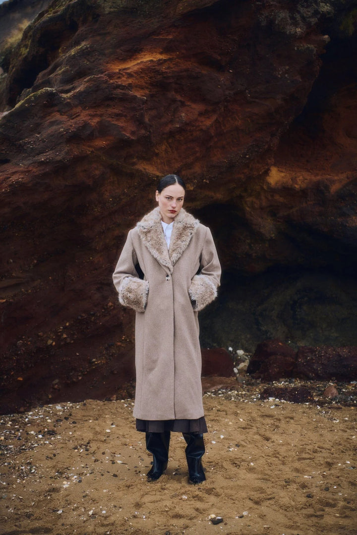 Abigail coat