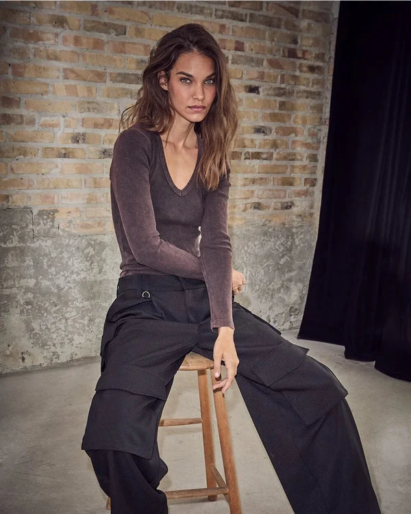 Deep V ls rib acid tee