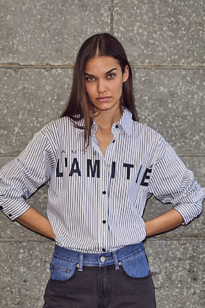 Stripe chest logo shirt