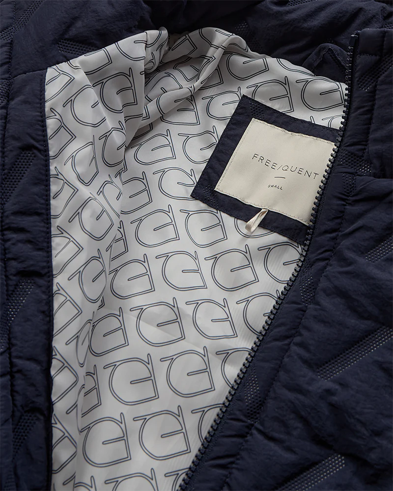 Crown jacket