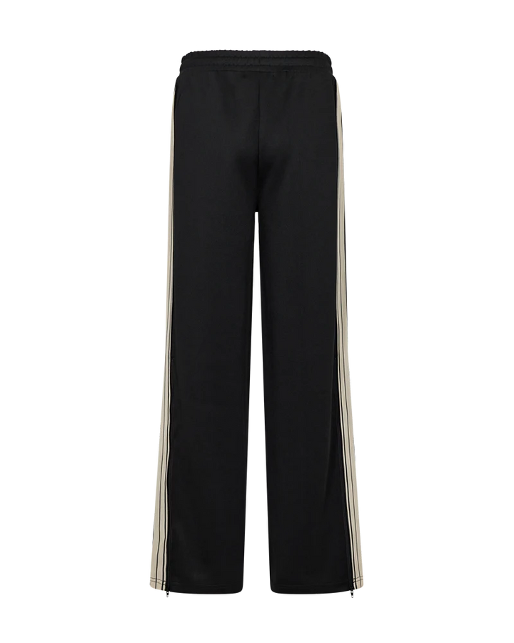Ada sweatpants