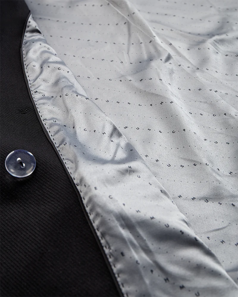 Tailor bleysari